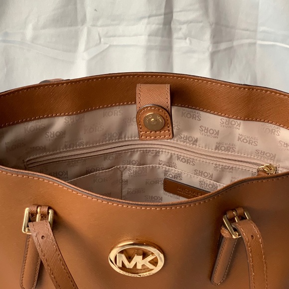 Michael Kors Large Brown Leather Tote - Picture 6 of 9